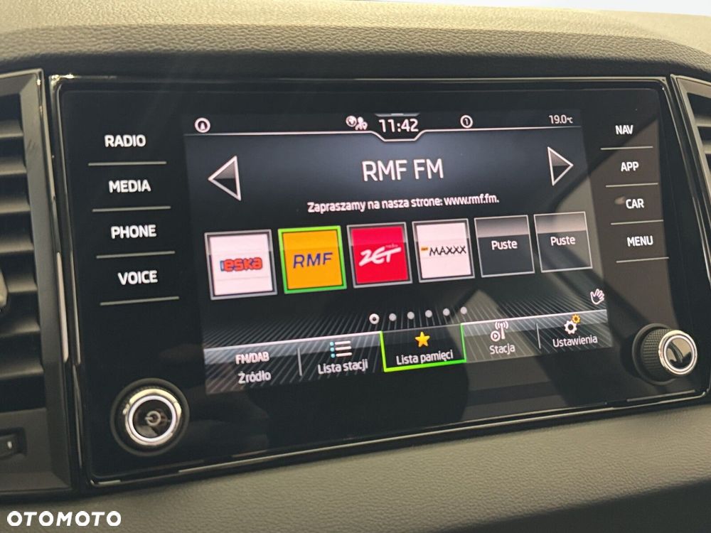 Skoda Karoq 1.5 TSI ACT Selection DSG - 28