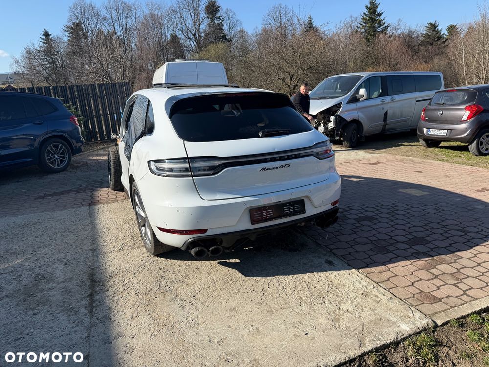 Porsche Macan GTS - 12
