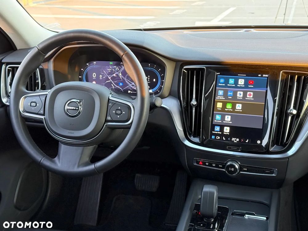 Volvo S60 B5 B AWD Plus Dark - 22