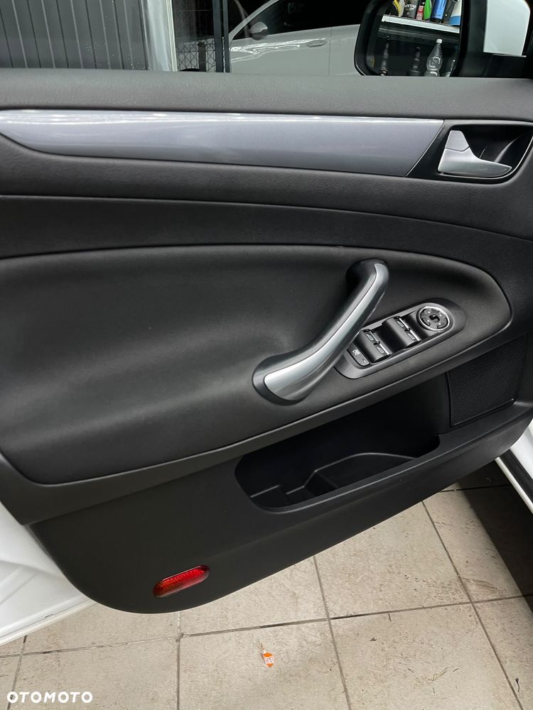Ford Mondeo 1.6 T Platinium X Plus (Trend) - 23