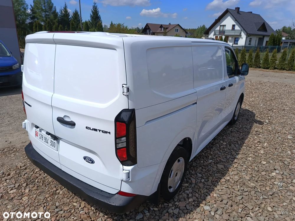 Ford TRANSIT CUSTOM L1h1 - 16