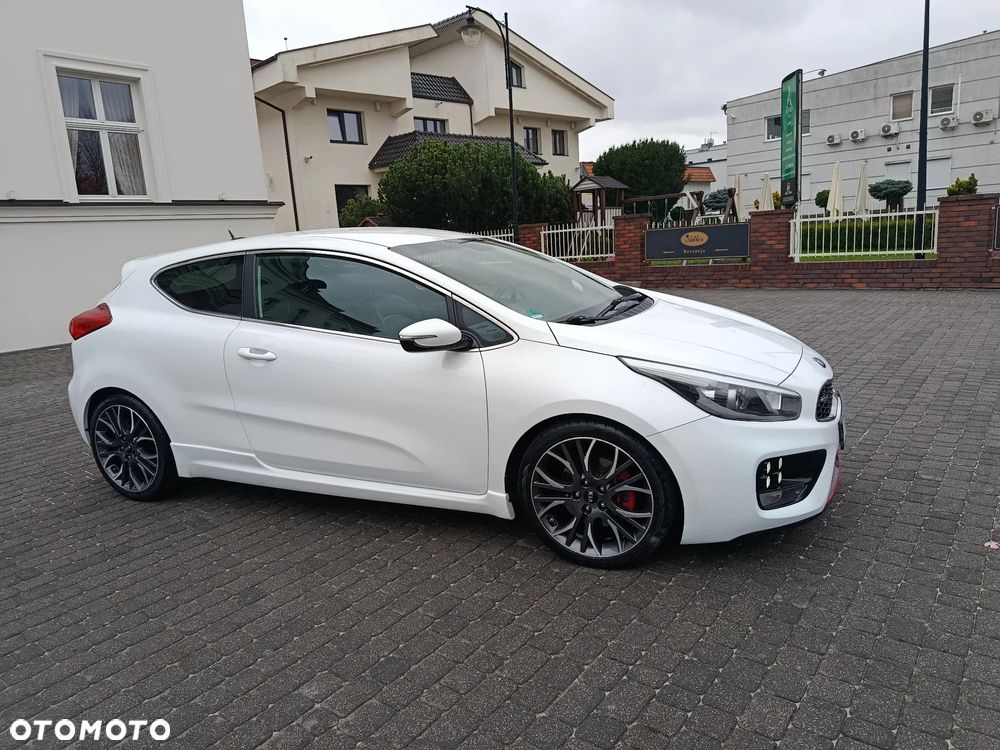 Kia Ceed Cee'd 1.6 T-GDI GT - 6