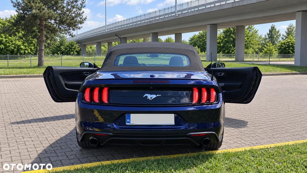 Ford Mustang Cabrio 2.3 Eco Boost - 13