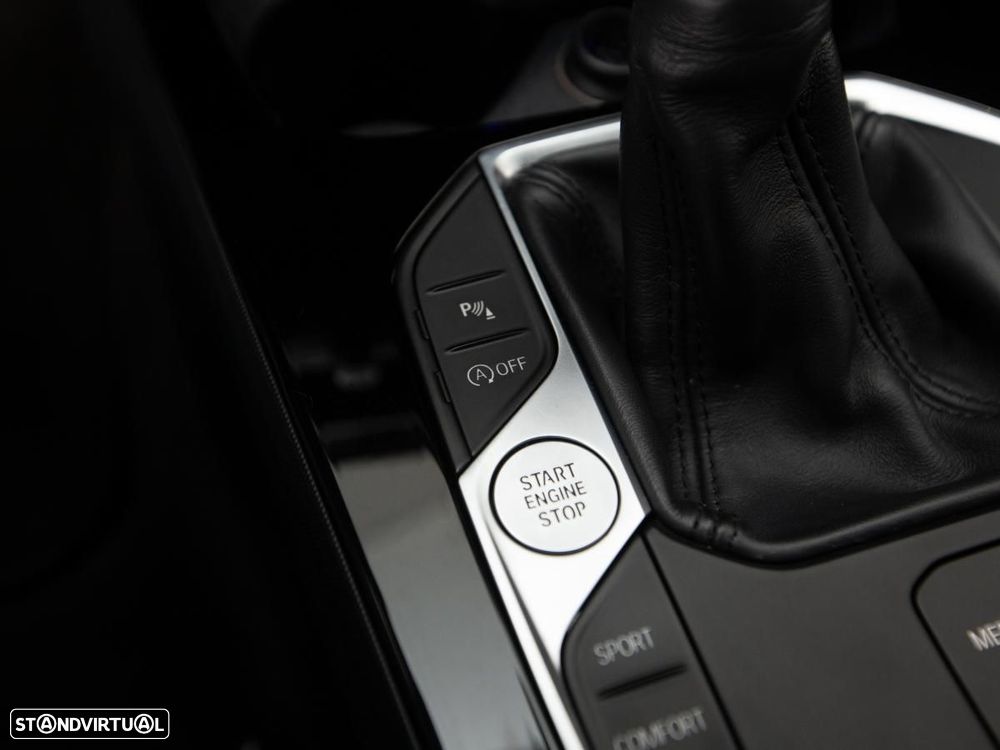 BMW 116 d Pack Desportivo M - 21