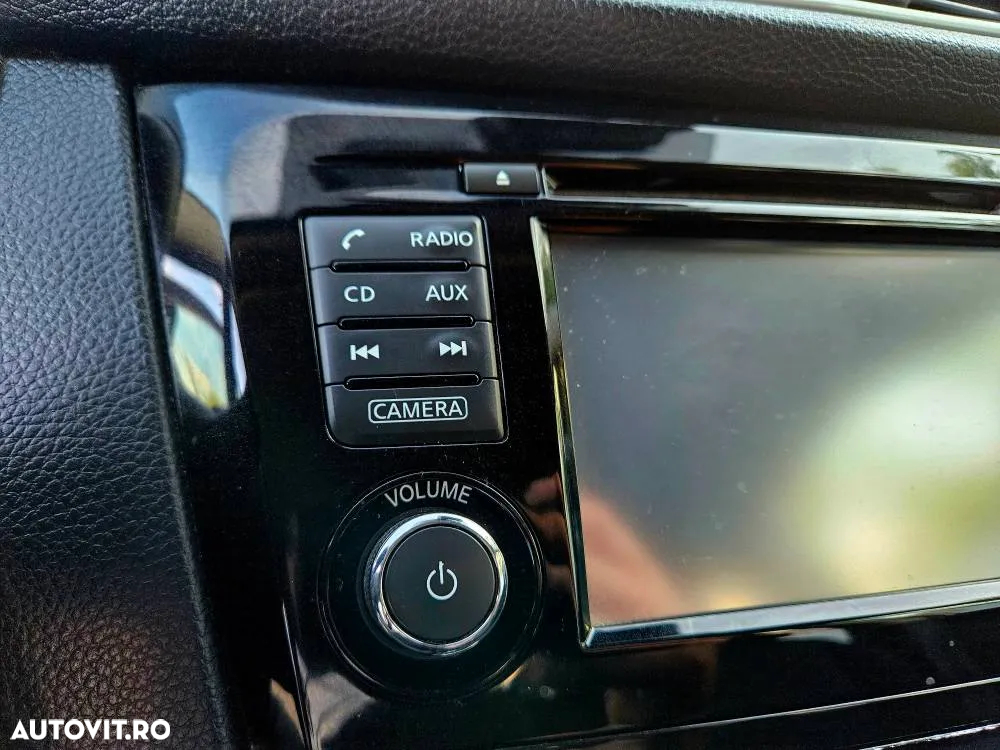 Nissan Qashqai 1.5 DCI N-Connecta - 22