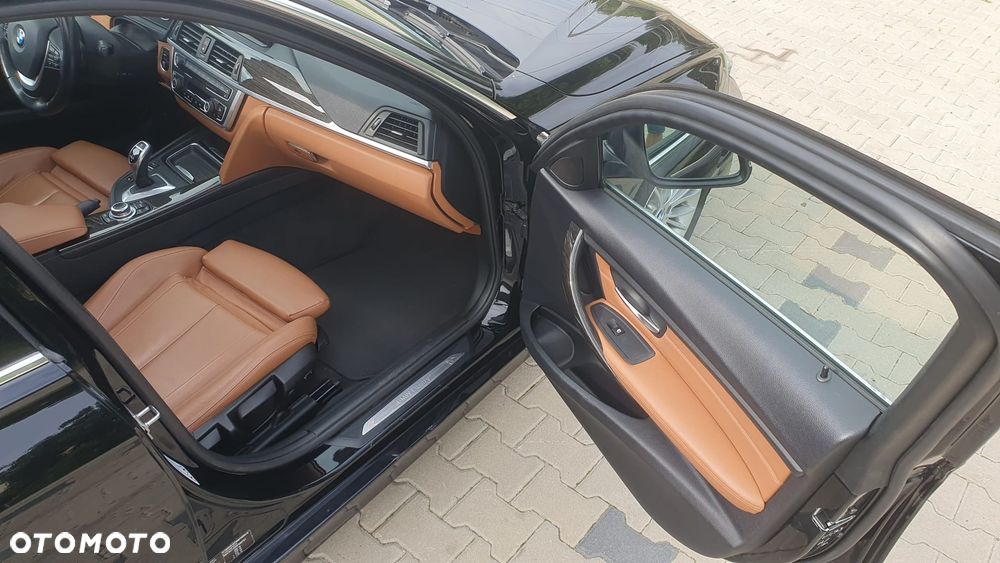 BMW Seria 3 - 33