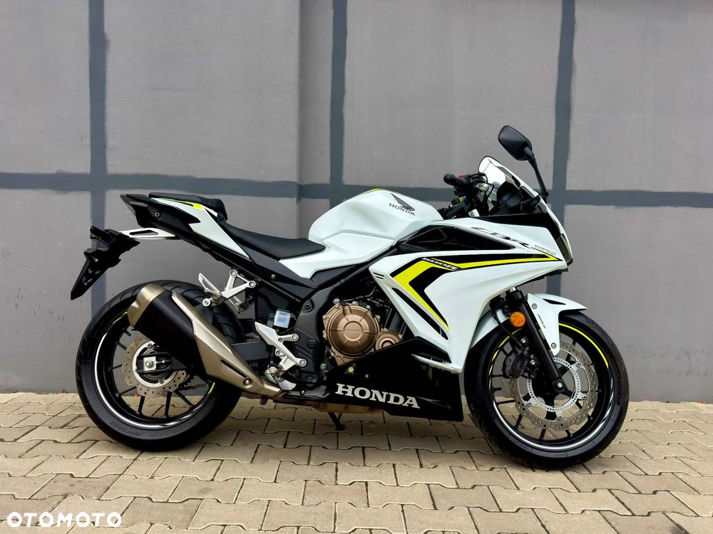 Honda CBR - 3