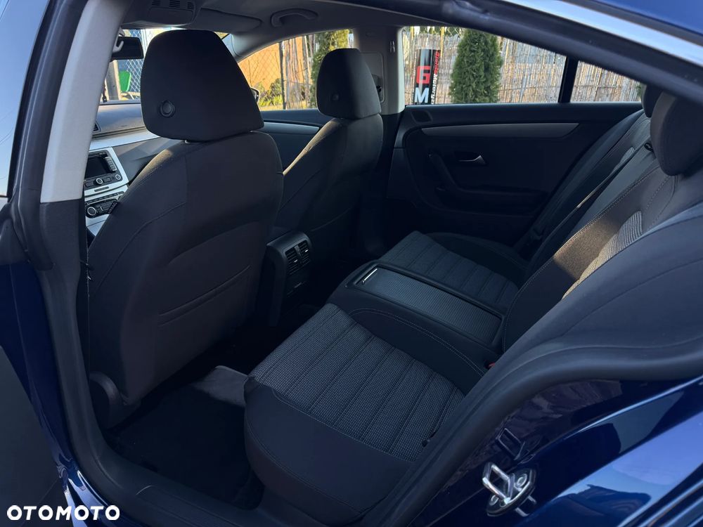 Volkswagen Passat 1.8 TSI DSG Exclusive - 14