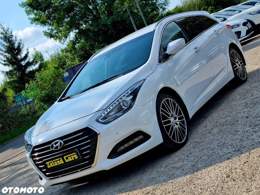 Hyundai i40 1.7 CRDi Premium DCT - 1