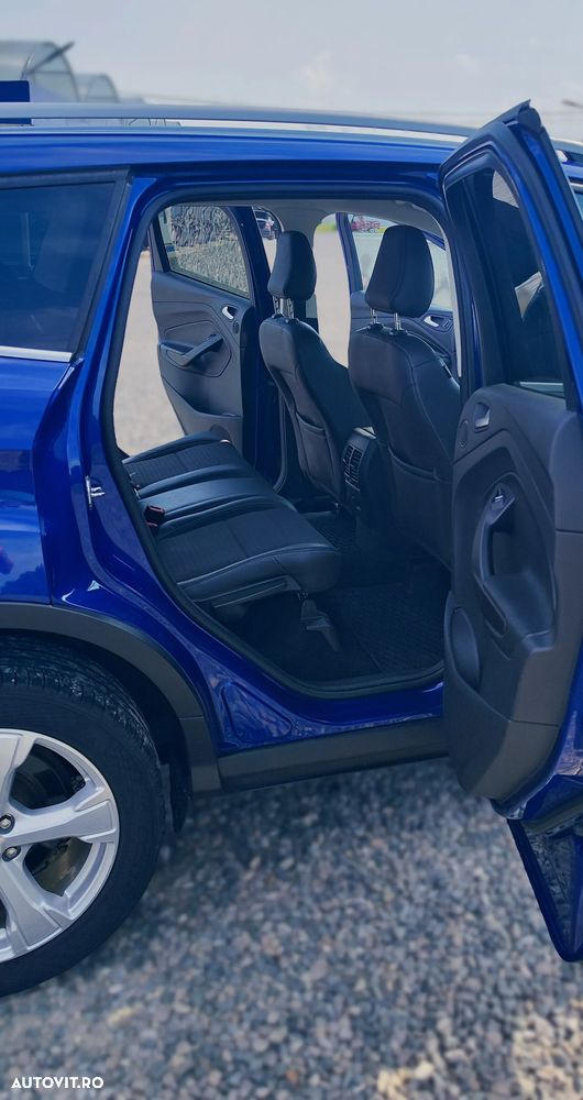 Ford Kuga 2.0 TDCi Powershift 4WD Titanium - 12