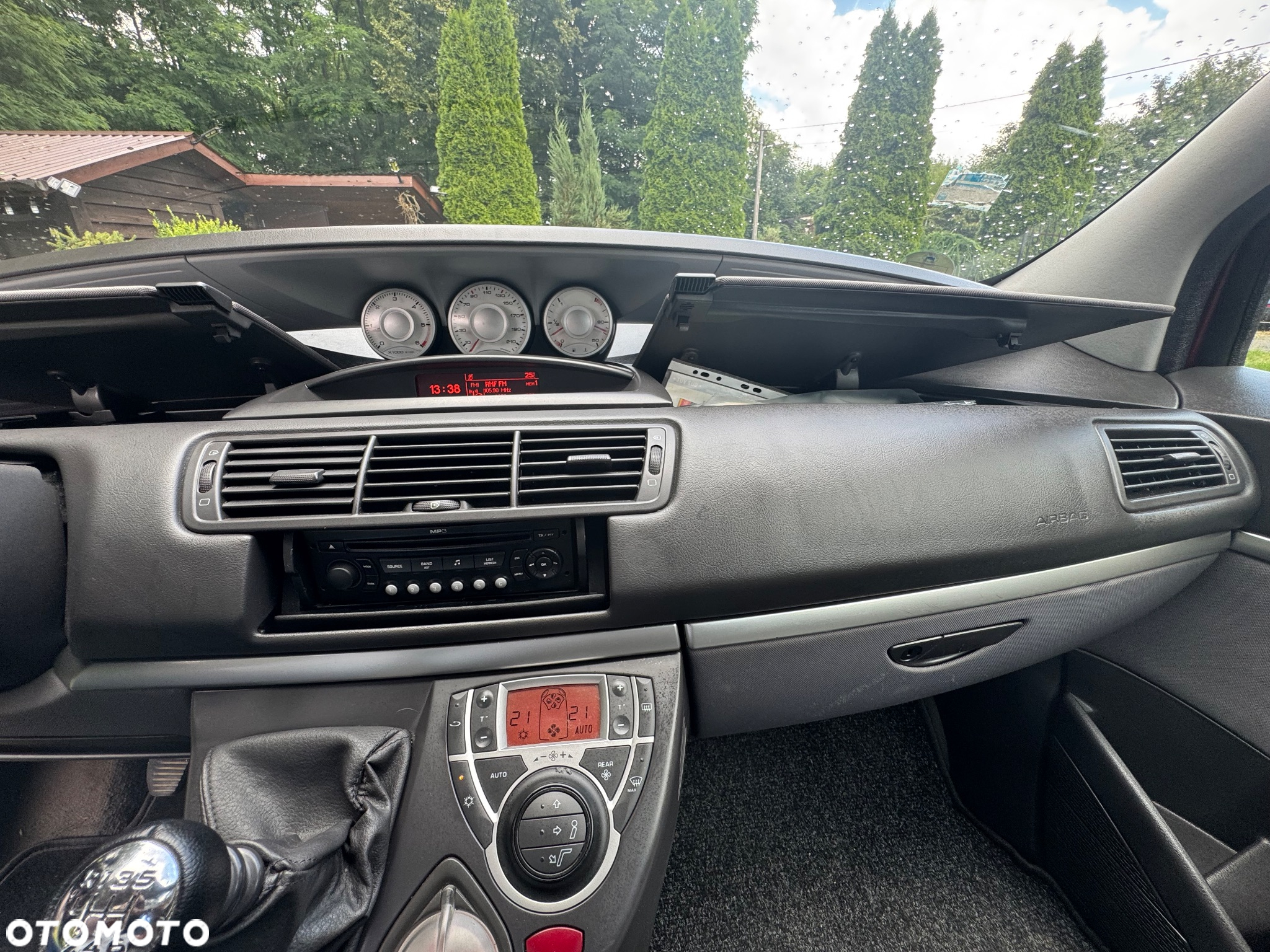 Peugeot 807 - 30