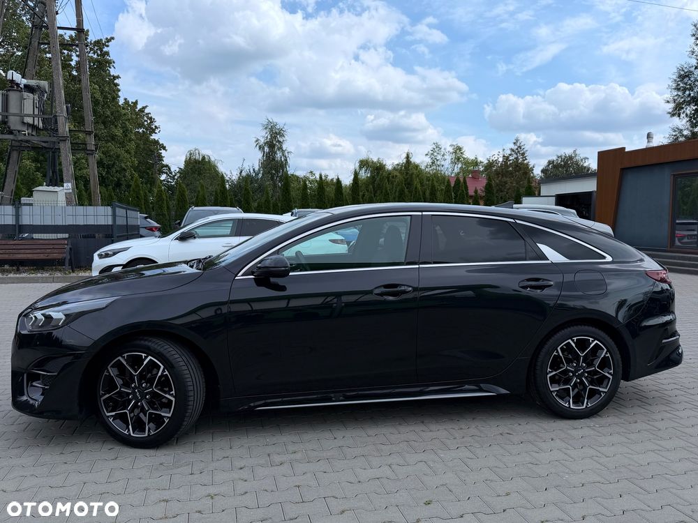 Kia ProCeed 1.5 T-GDI OPF GT LINE - 4