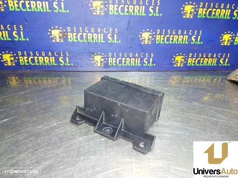 CAIXA PRÉ AQUECIMENTO RENAULT CLIO I 1995 -7700790579 - 1