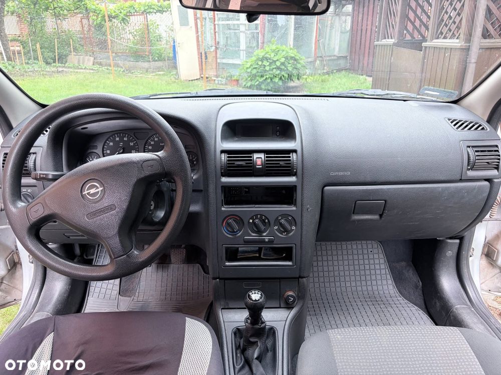 Opel Astra 1.4 - 14