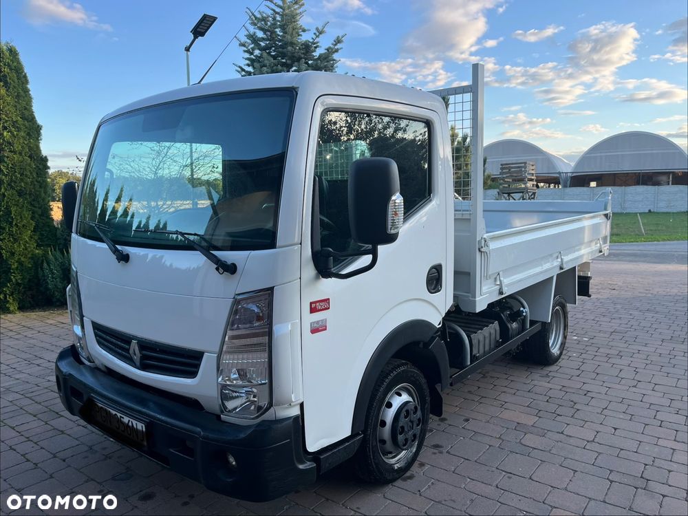 Renault Maxity