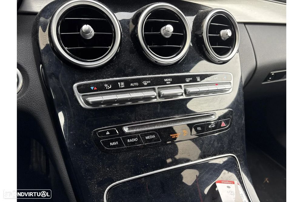Mercedes-Benz C 350 e T 7G-TRONIC - 11