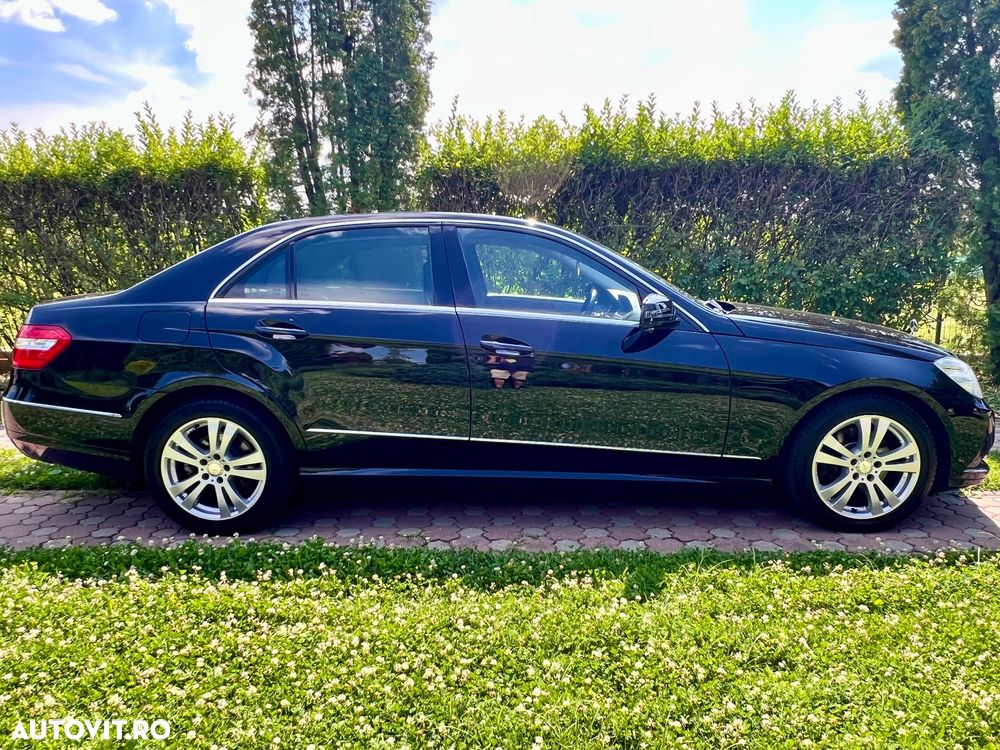 Mercedes-Benz E 300 BlueTEC HYBRID 7G-TRONIC Elegance - 10