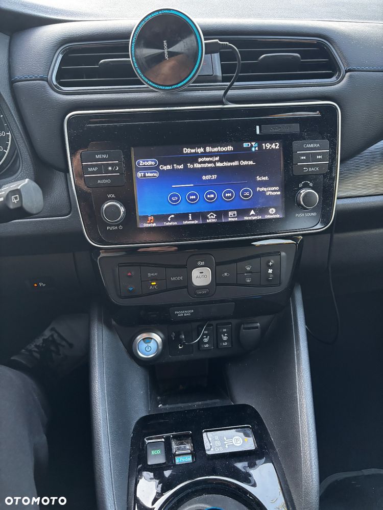 Nissan Leaf 40 kWh N-CONNECTA - 16