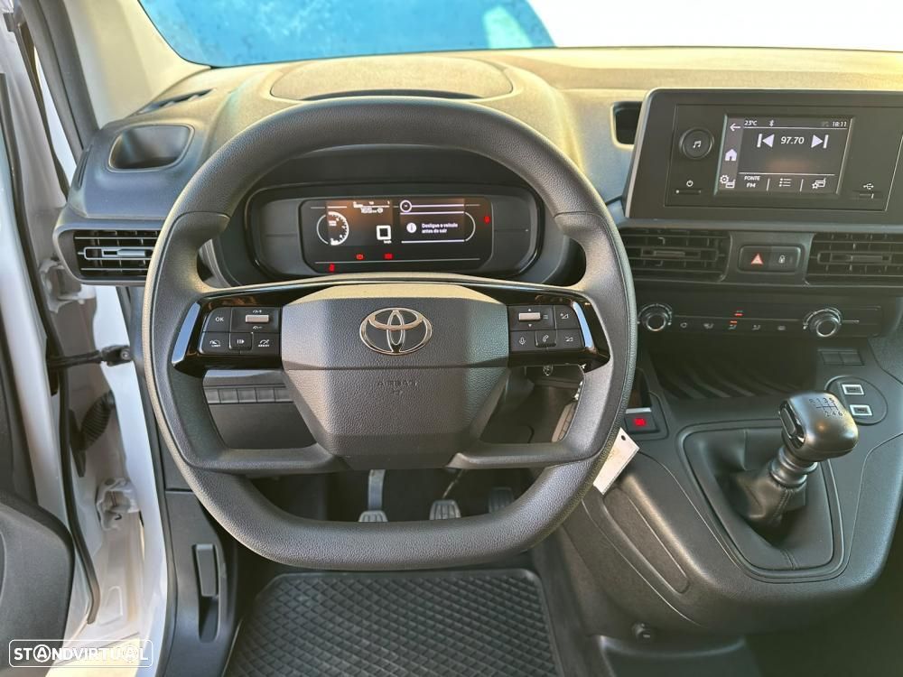 Toyota Proace City 1.5D 3Lug. Frente Nova 100cv - 13