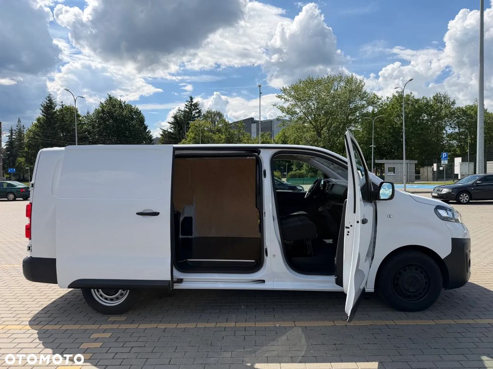 Opel Vivaro - 20