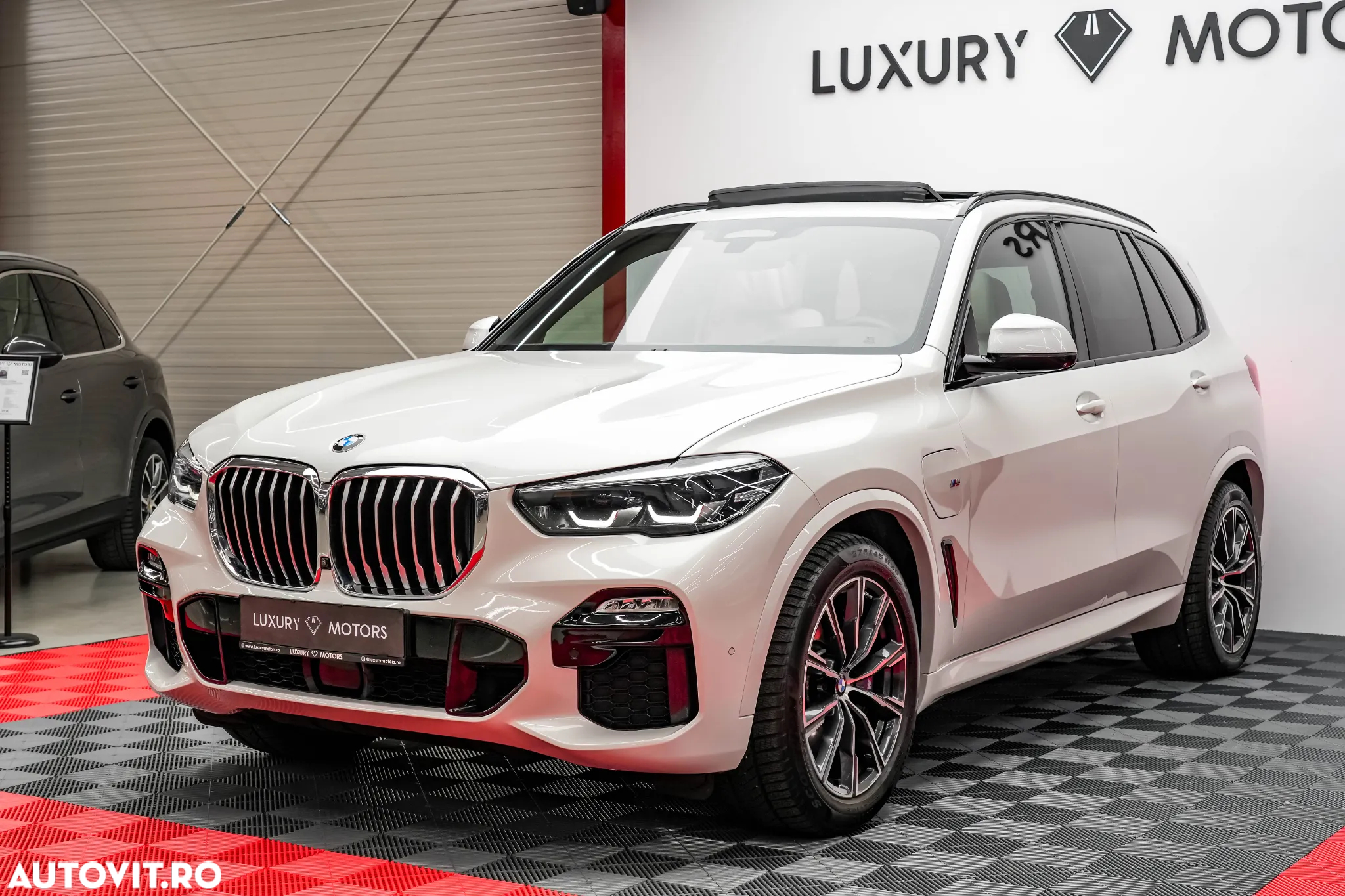BMW X5 xDrive45e AT PHEV - 5