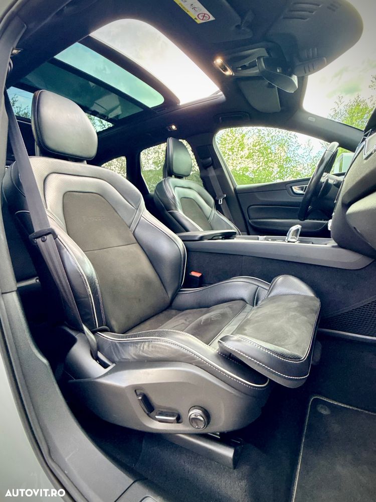 Volvo XC 60 T8 AWD Geartronic Polestar Engineered - 8