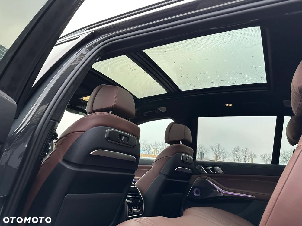 BMW X7 xDrive40d mHEV M Sport sport - 23