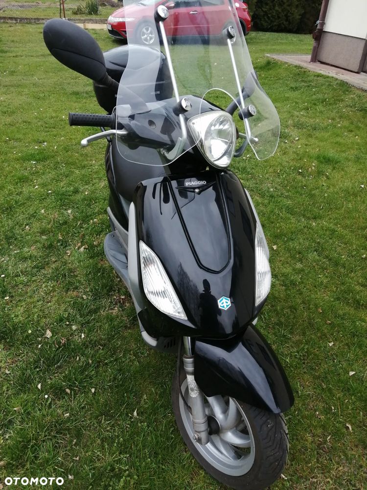 Piaggio FLY - 2