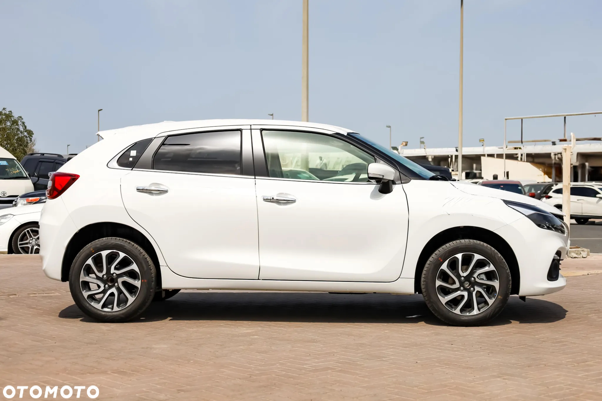 Suzuki Baleno - 8