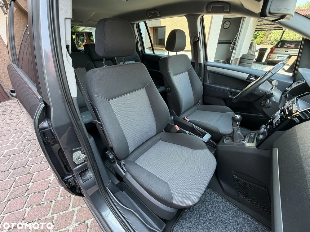 Opel Zafira 1.6 ECOFLEX Innovation - 31