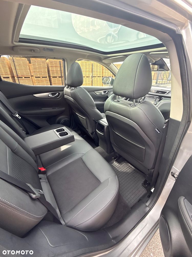 Nissan Qashqai 1.2 DIG-T Tekna - 18