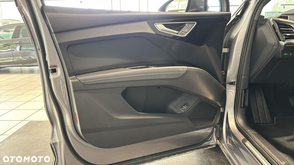 Audi Q4 e-tron 45 82kWh - 10