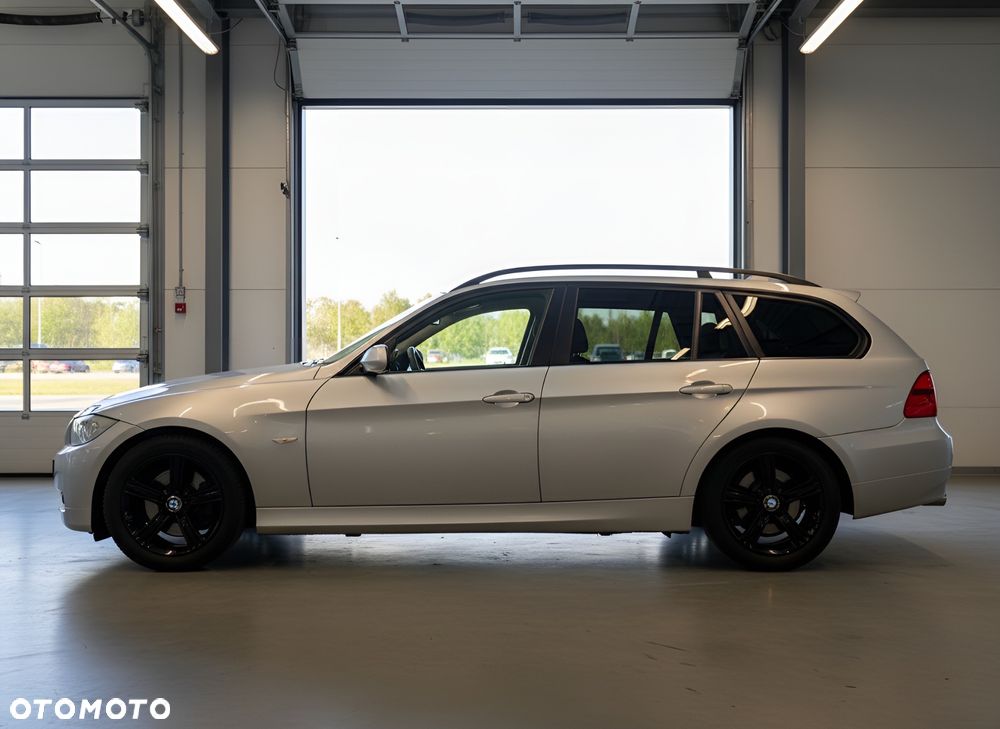 BMW Seria 3 - 10