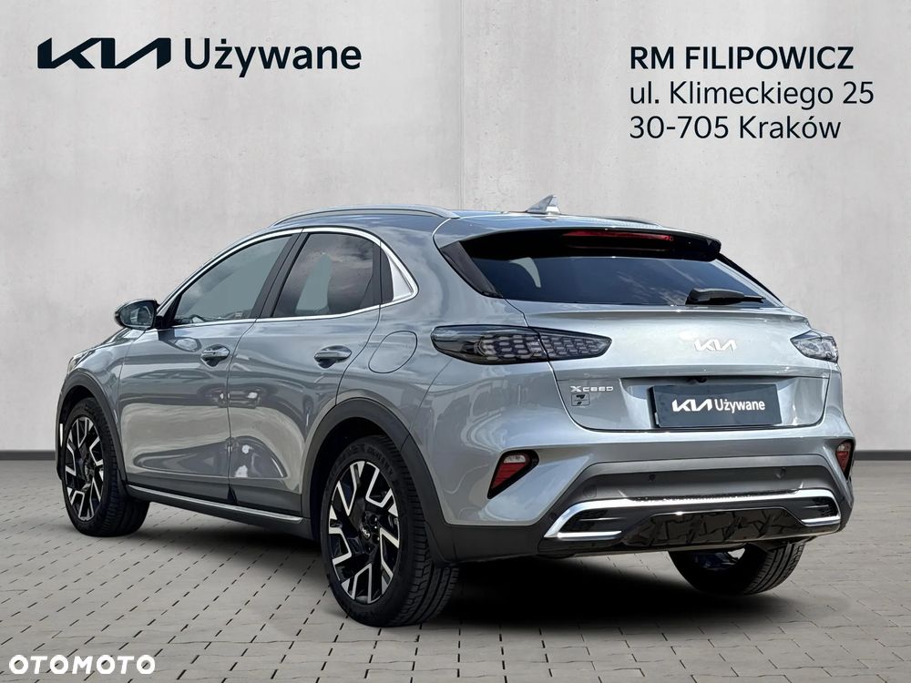 Kia XCeed 1.6 T-GDI Tribute DCT - 3
