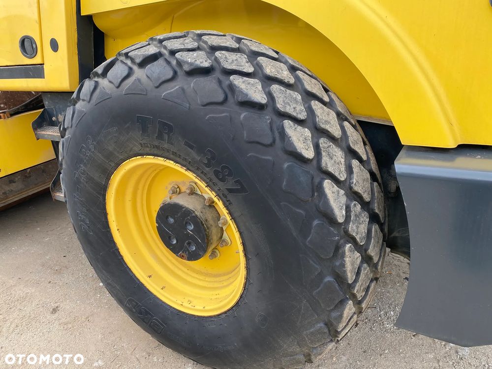 Bomag BW213DH-4, 2012 ROK, 5500 MTH, Z NIEMIEC, SUPER STAN - 30