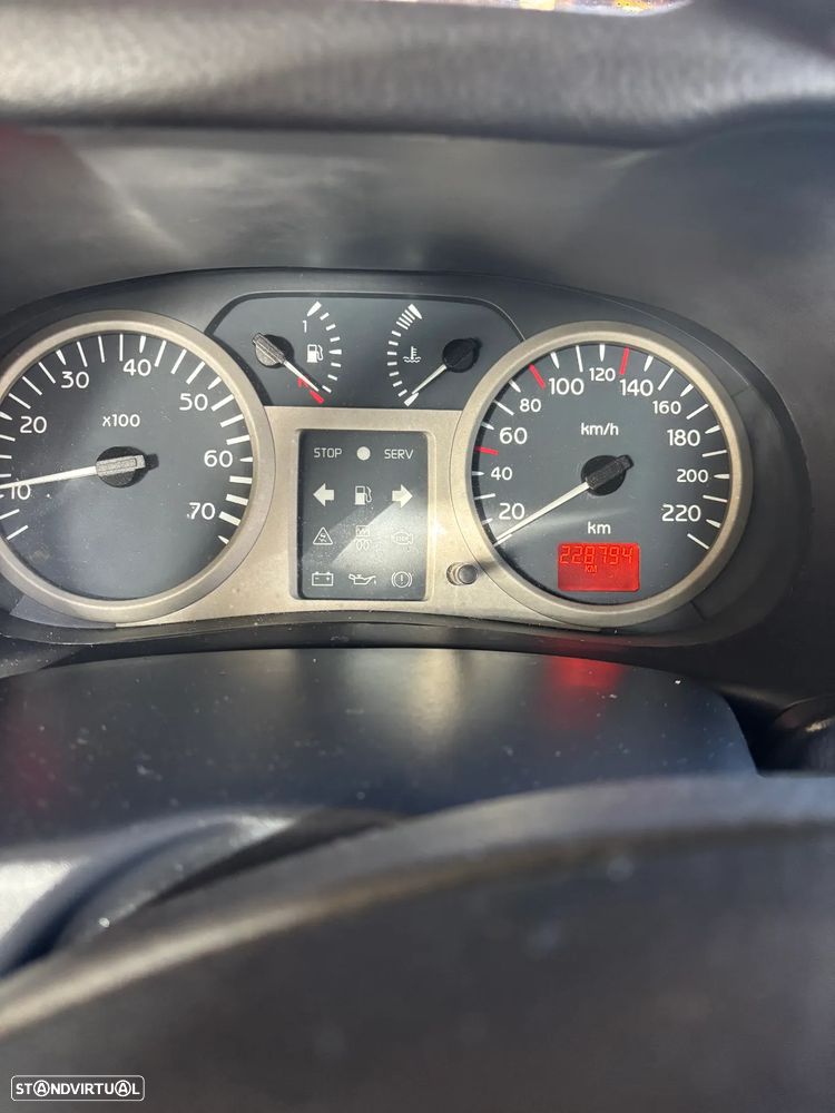 Renault Clio 1.2 16V Privilège - 9