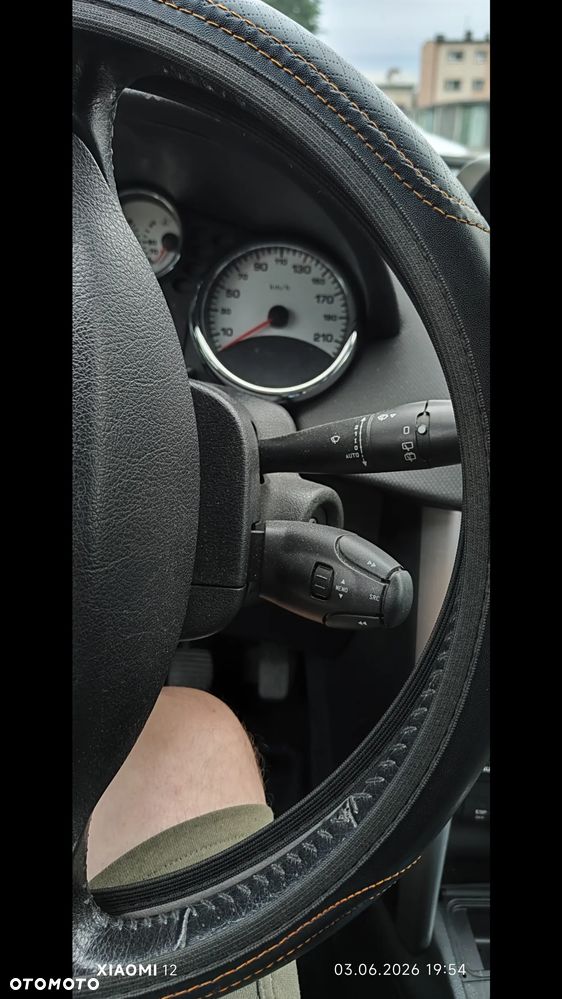 Peugeot 207 1.6 HDi - 6