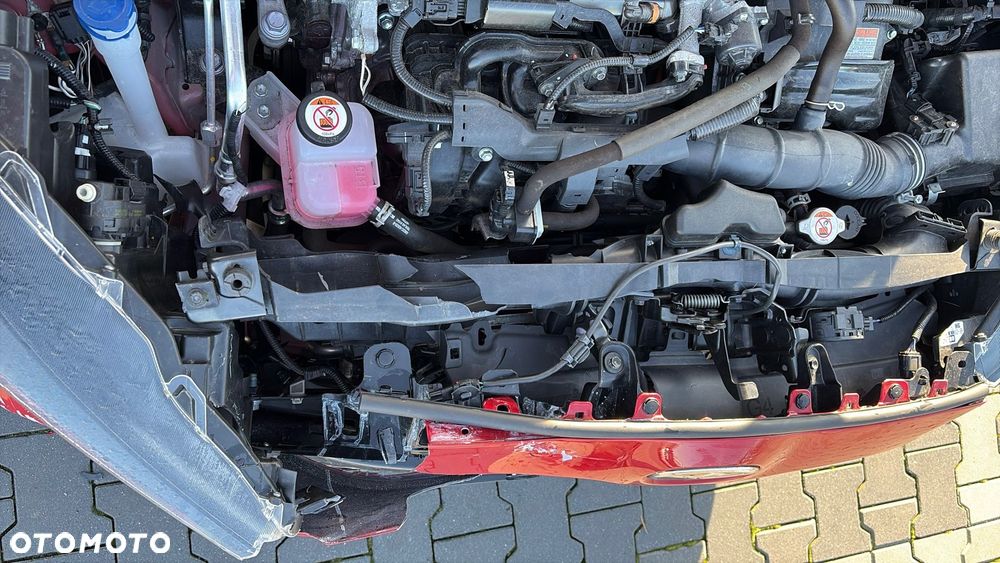 Toyota Yaris Hybrid 1.5 GR Sport - 7