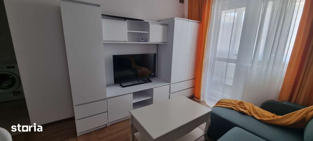 Apartament 2 camere, parter, balcon, lift — fotografia 1