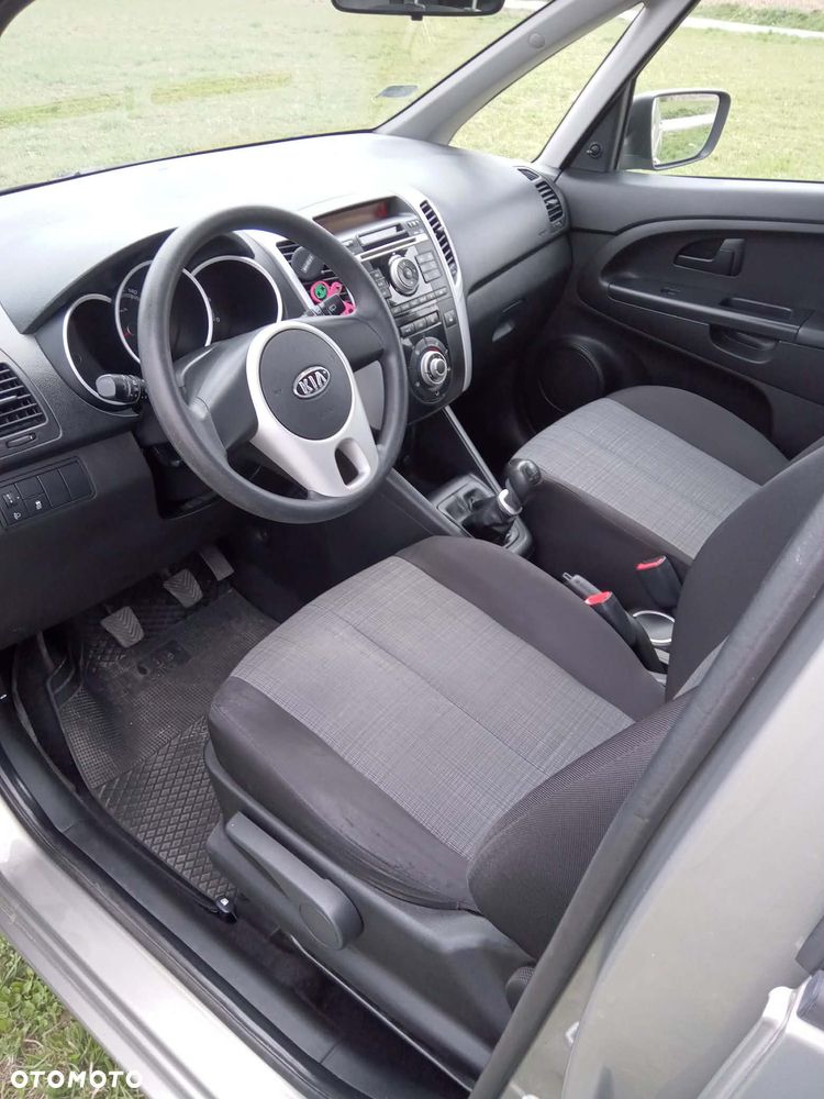 Kia Venga 1.4 S - 17