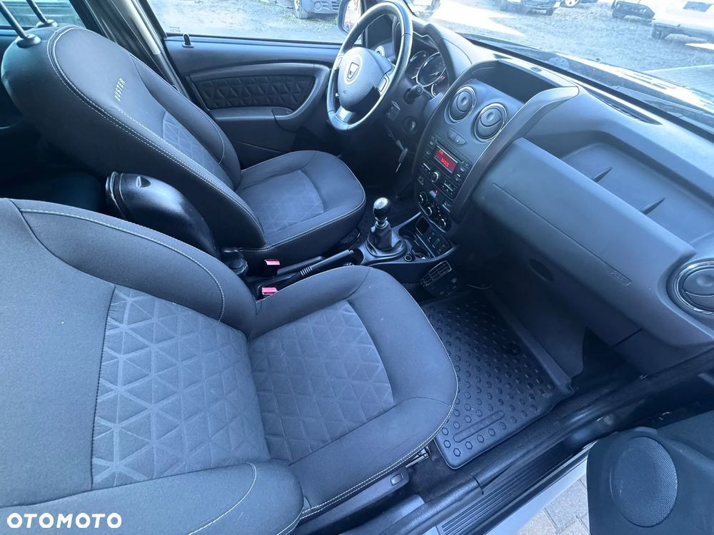 Dacia Duster 1.2 TCe Celebration - 15