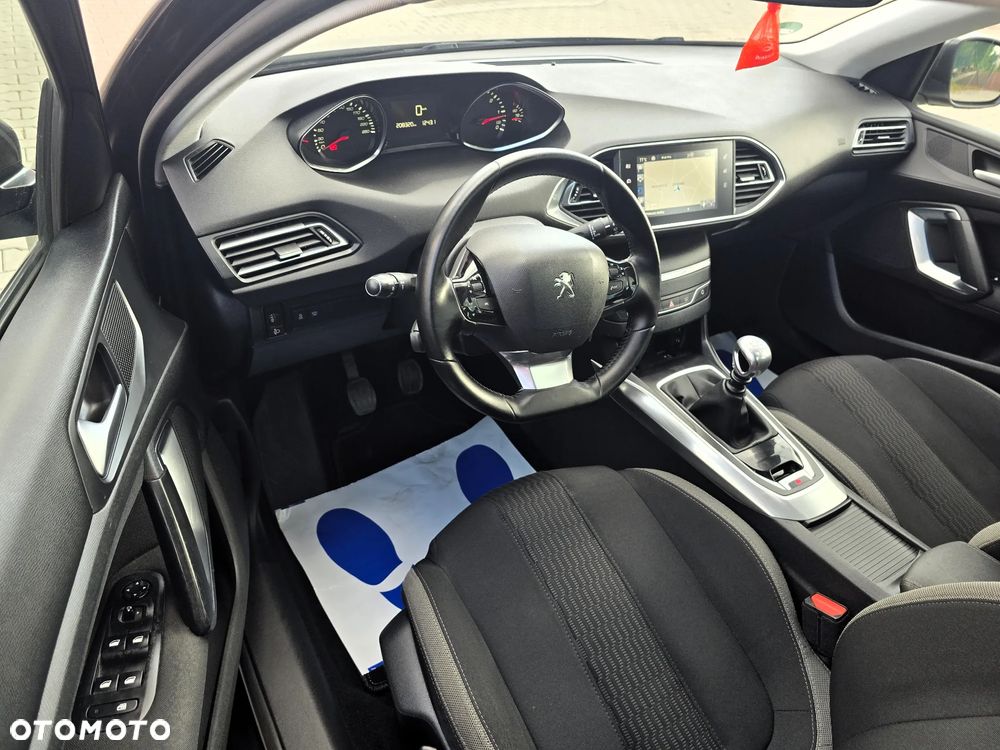 Peugeot 308 BlueHDi FAP 120 Stop&Start Style - 17
