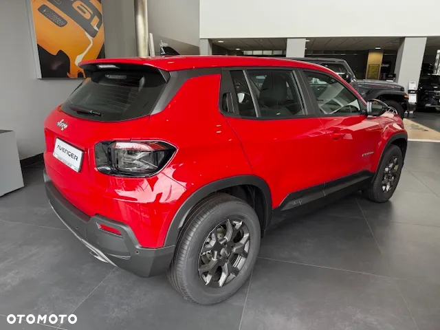 Jeep Avenger 1.2 T3 mHEV Longitude FWD eDCT6 - 8