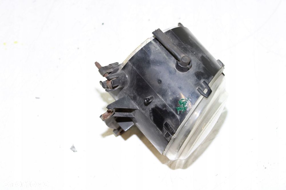 HALOGEN LEWY ORYGINAŁ Mercedes Actros MP4 - 4