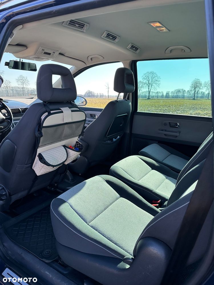 Volkswagen Sharan - 7
