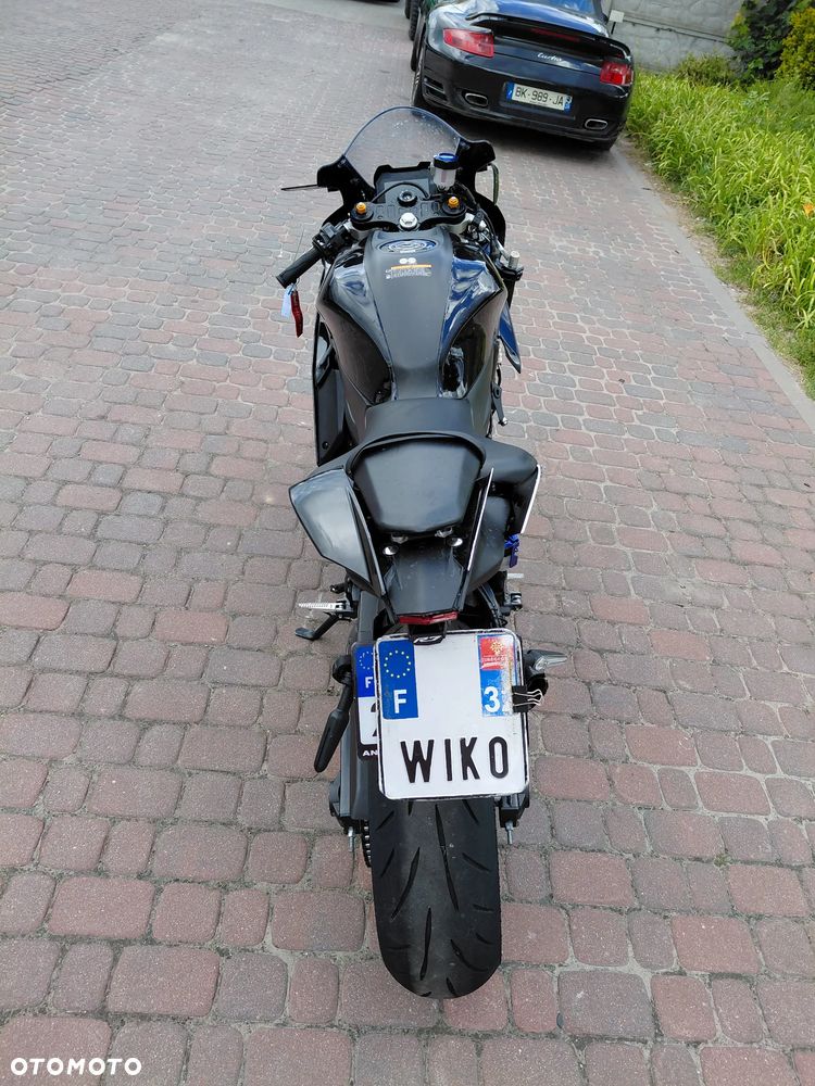 Yamaha R7 - 4