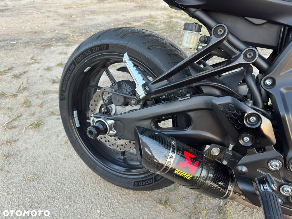 Yamaha MT - 7