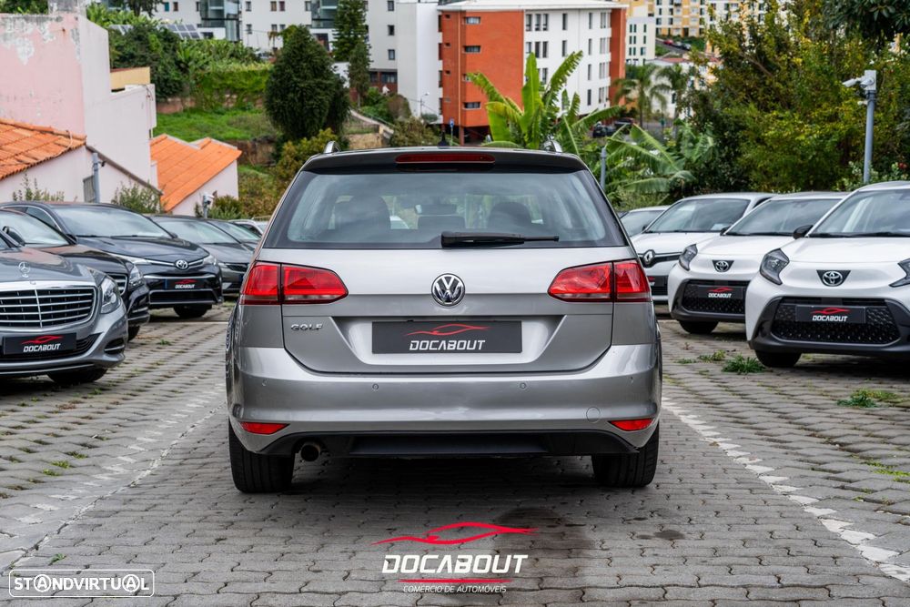VW Golf 1.6 TDi Trendline DSG - 5