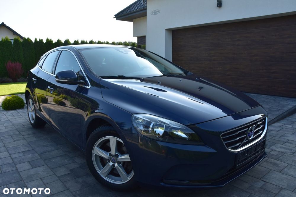 Volvo V40 D4 Drive-E Momentum - 4