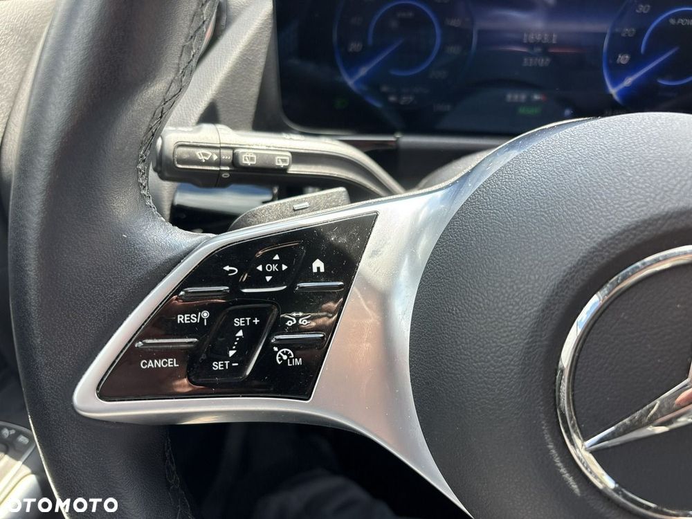 Mercedes-Benz EQA 250+ 70.5kWh Progressive - 28